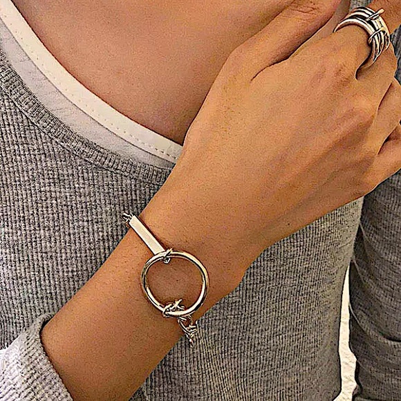Sterling Silver Minimalist Bracelet - Picture 3 of 8